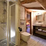 Alojamento de Acomodação e Pequeno-almoço L'ancien Paquier D'hotes 4*