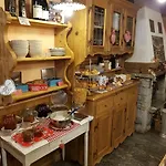 L'ancien Paquier D'hotes Alojamento de Acomodação e Pequeno-almoço Valtournenche
