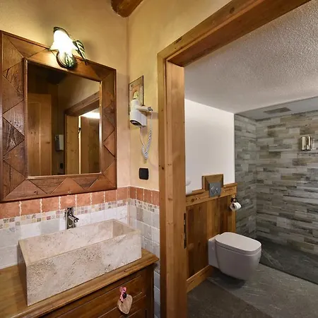 Couette-café L'ancien Paquier D'hotes Valtournenche