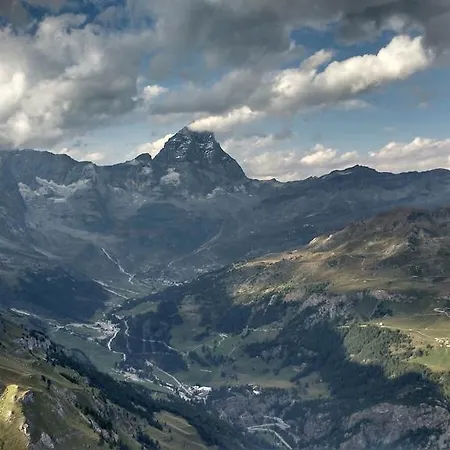 L'ancien Paquier D'hotes